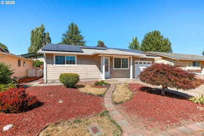 /international/us/2247-oregon-ct-woodburn-or-110108977978/