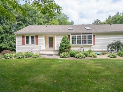 /international/us/120-1-2-lowell-rd-pepperell-ma-110100452629/?lang=de