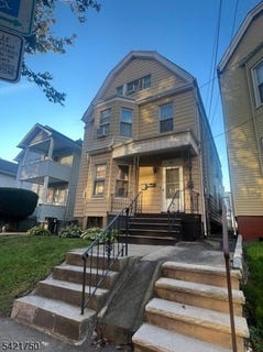 /international/us/21-terrace-pl-belleville-twp-nj-110107071943/