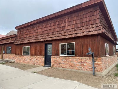 /international/us/730-main-avenue-challis-id-110107633698/