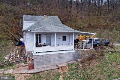 /international/us/11305-creek-road-se-cumberland-md-110106497902/