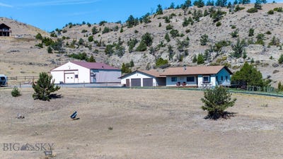 /international/us/413-old-clyde-park-livingston-mt-110119968838/