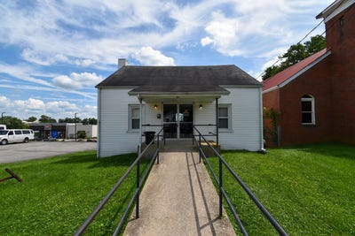 /international/us/39-highland-avenue-lancaster-ky-110102738191/