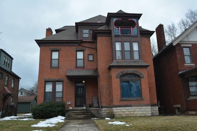 /international/us/1351-highland-street-columbus-oh-110106274211/