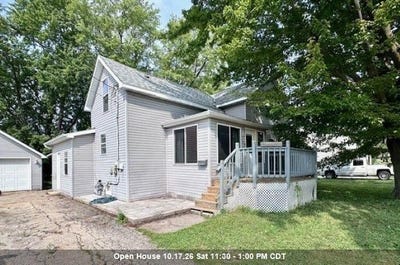 /international/us/533-e-pearl-street-seymour-wi-110110177117/