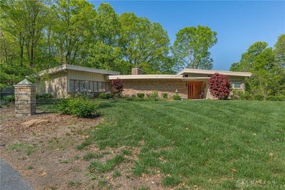 /international/us/2610-s-patterson-boulevard-kettering-oh-110107636906/