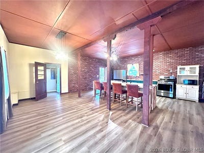 /international/us/29460-huse-street-warsaw-mo-110105315903/