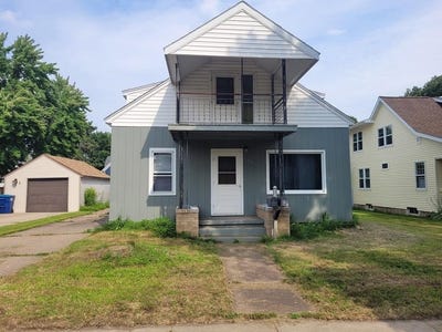 /international/us/1131-s-5th-avenue-wausau-wi-110101517258/