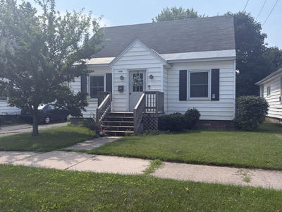 /international/us/350-hursley-st-sault-ste-marie-mi-110109635218/