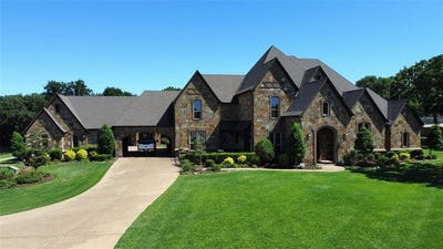 /international/us/10400-legacy-estates-drive-burleson-tx-110101177307/?lang=en