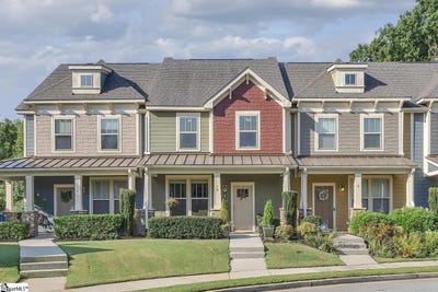 /international/us/10-recess-way-simpsonville-sc-110108478638/