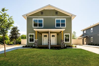 /international/us/935-union-avenue-benton-harbor-mi-110108773609/