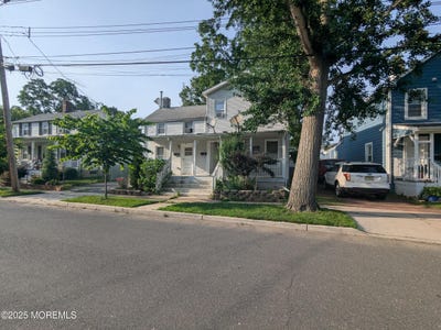 /international/us/11-hull-avenue-freehold-nj-110101094462/