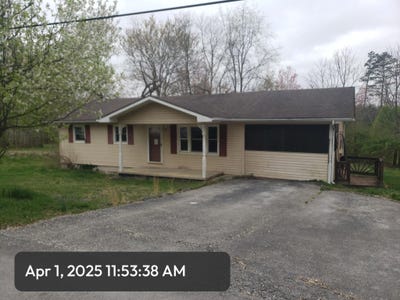 /international/us/83-riverside-loop-lily-ky-110098270282/
