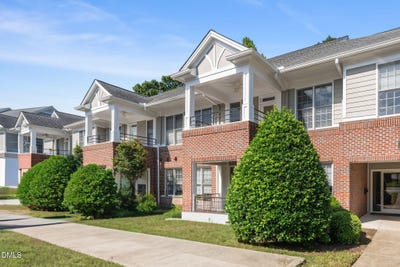 /international/us/524-aberdeen-drive-chapel-hill-nc-110109885604/