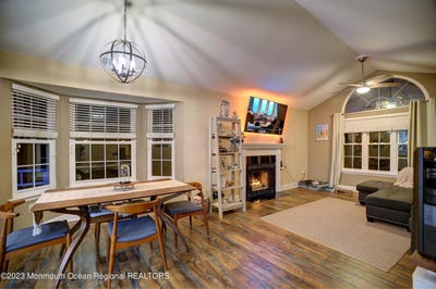 /international/us/88-wycombe-place-franklin-twp-nj-110107729288/