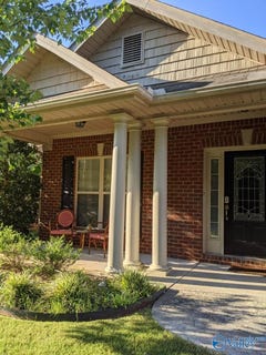 /international/us/104-chelsea-park-row-madison-al-110106759733/