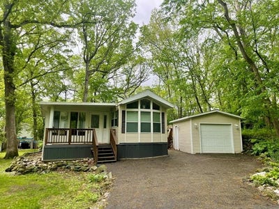 /international/us/255-vacation-boulevard-edgerton-wi-110108130411/