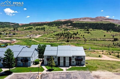 /international/us/124-whalen-avenue-cripple-creek-co-110106187694/