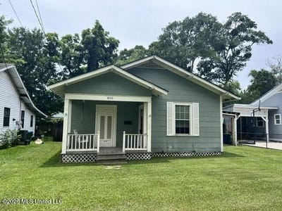 /international/us/810-mckinley-avenue-pascagoula-ms-110108657703/