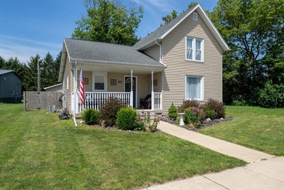 /international/us/205-s-jefferson-street-flanagan-il-110101142796/