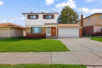 /international/us/1824-n-beech-daly-road-dearborn-heights-mi-110120131743/