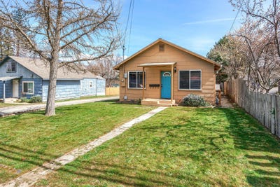 /international/us/128-s-mountain-avenue-ashland-or-110106432588/