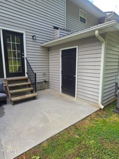 /international/us/201-ron-royce-drive-elizabethton-tn-110120580215/