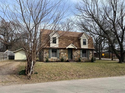 /international/us/375-pine-st-waldron-ar-110106005054/