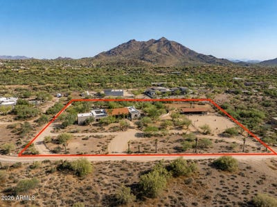/international/us/6759-e-saber-road-cave-creek-az-110108268720/