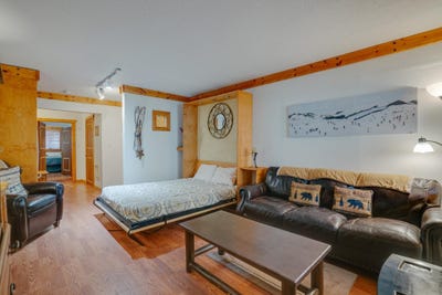 /international/us/22-firehouse-road-c4-taos-ski-valley-nm-110102996230/