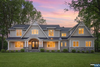 /international/us/68-grandview-avenue-upper-saddle-river-nj-110107483165/