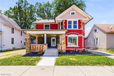 /international/us/470-s-saint-clair-street-painesville-oh-110110235326/