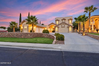 /international/us/115-crested-peak-court-santa-teresa-nm-110110209728/