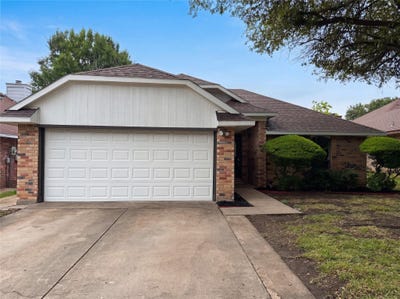 /international/us/1502-allen-drive-cedar-hill-tx-110107952663/