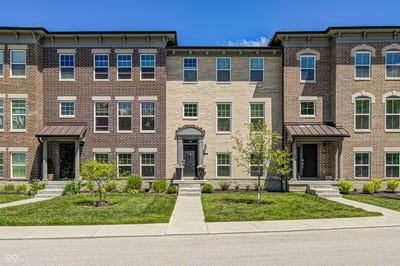 /international/us/896-yorkshire-lane-zionsville-in-110108997957/