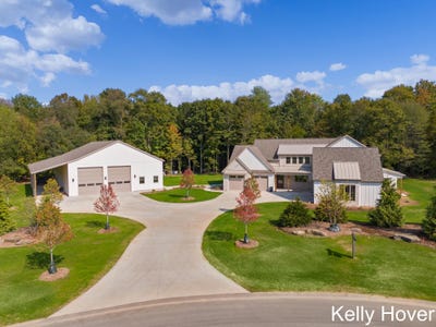 /international/us/402-ottogan-hills-court-dorr-mi-110106340527/