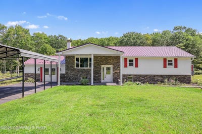 /international/us/40-park-ridge-drive-shickshinny-pa-110109913634/