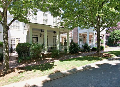 /international/us/304-village-walk-lane-clemson-sc-110108708454/