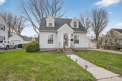 /international/us/1515-tremont-street-cedar-falls-ia-110108227655/