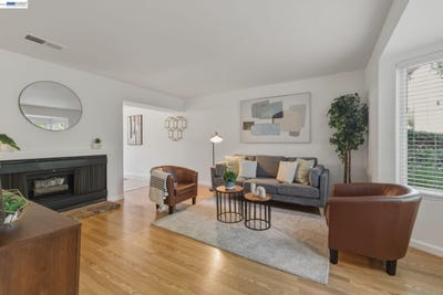 /international/us/1245-pine-creek-way-concord-ca-110107073914/