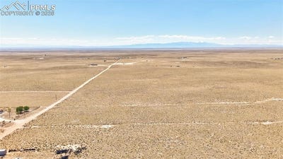 /international/us/30790-darroll-road-yoder-co-110107749785/