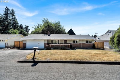 /international/us/10015-se-49th-ave-milwaukie-or-110100834198/
