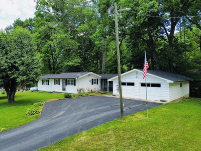 /international/us/139-kilbreth-lane-garrison-ky-110108612076/