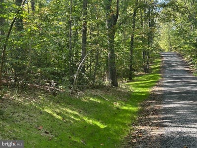 /international/us/parcel-7-finn-lane-elkwood-va-110103210974/