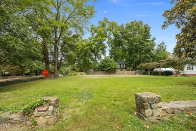 /international/us/401-e-rosemary-street-chapel-hill-nc-110102254520/
