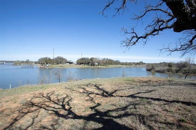 /international/us/1885a-eastside-lake-road-graham-tx-110098573182/