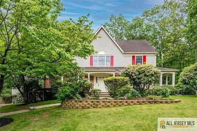 /international/us/8-silver-birch-court-south-brunswick-nj-110099953686/?lang=en