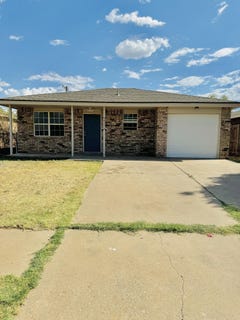 /international/us/4411-2-kemper-street-lubbock-tx-110106726422/