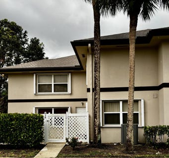 /international/us/43-essex-court-royal-palm-beach-fl-110099516000/